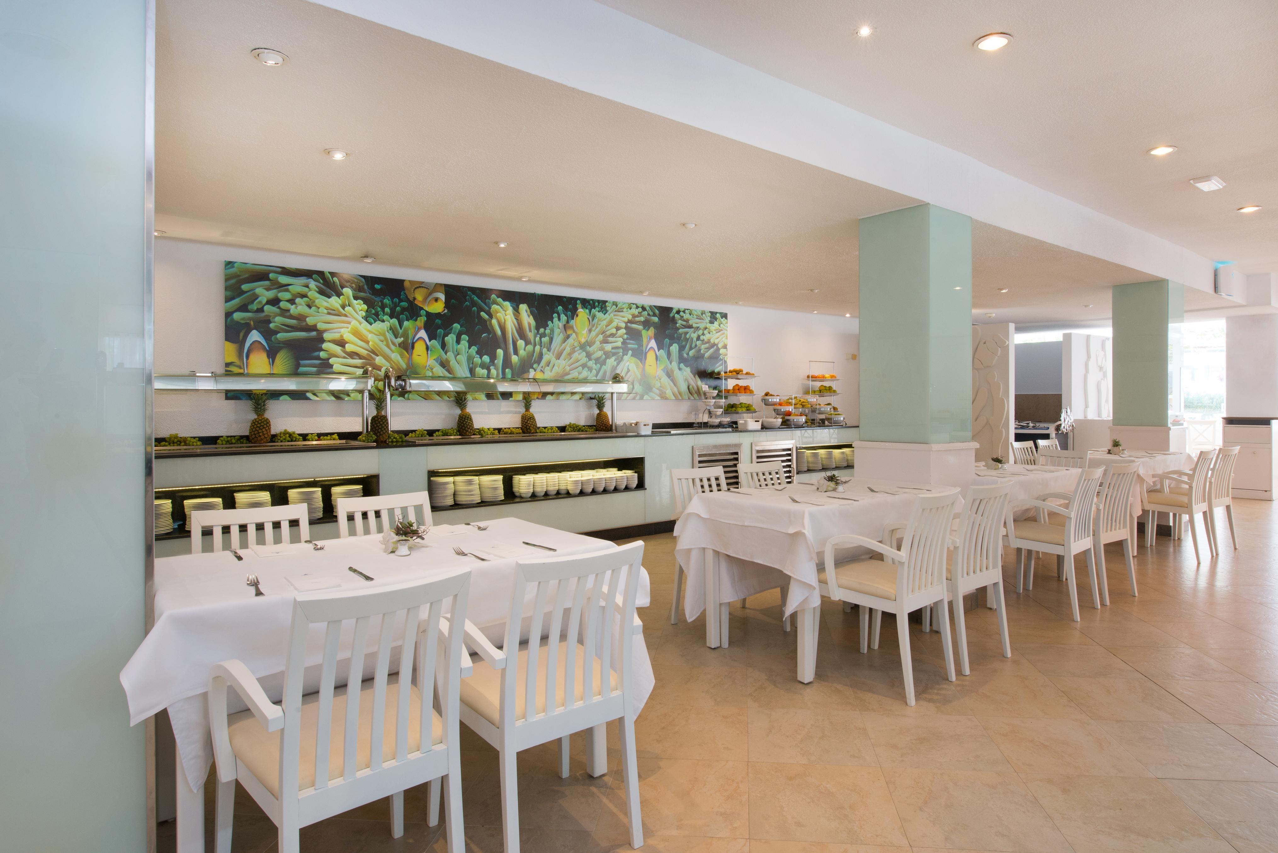 Iberostar Waves Ciudad Blanca Otel Alcudia  Dış mekan fotoğraf