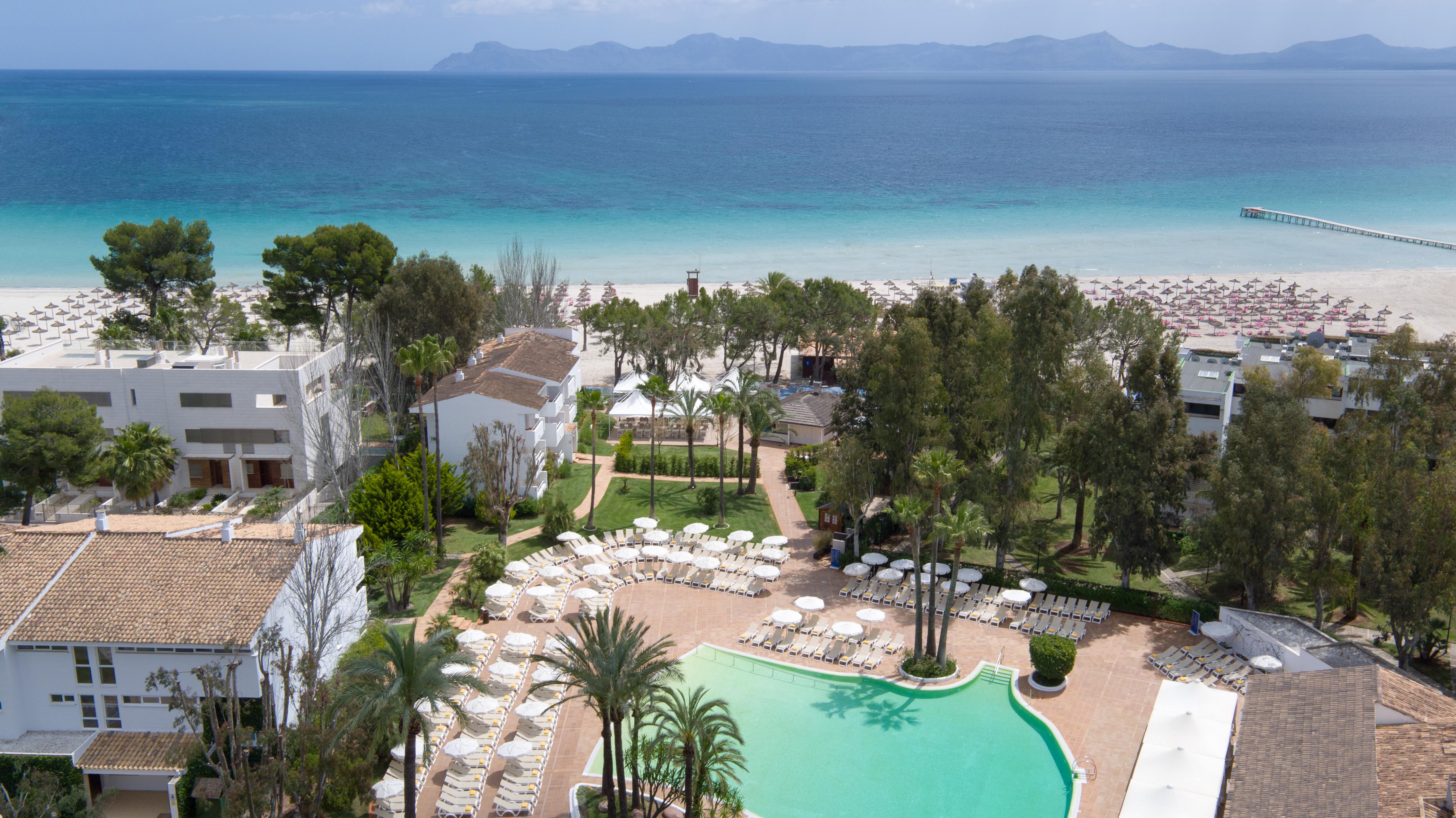 Iberostar Waves Ciudad Blanca Otel Alcudia  Dış mekan fotoğraf