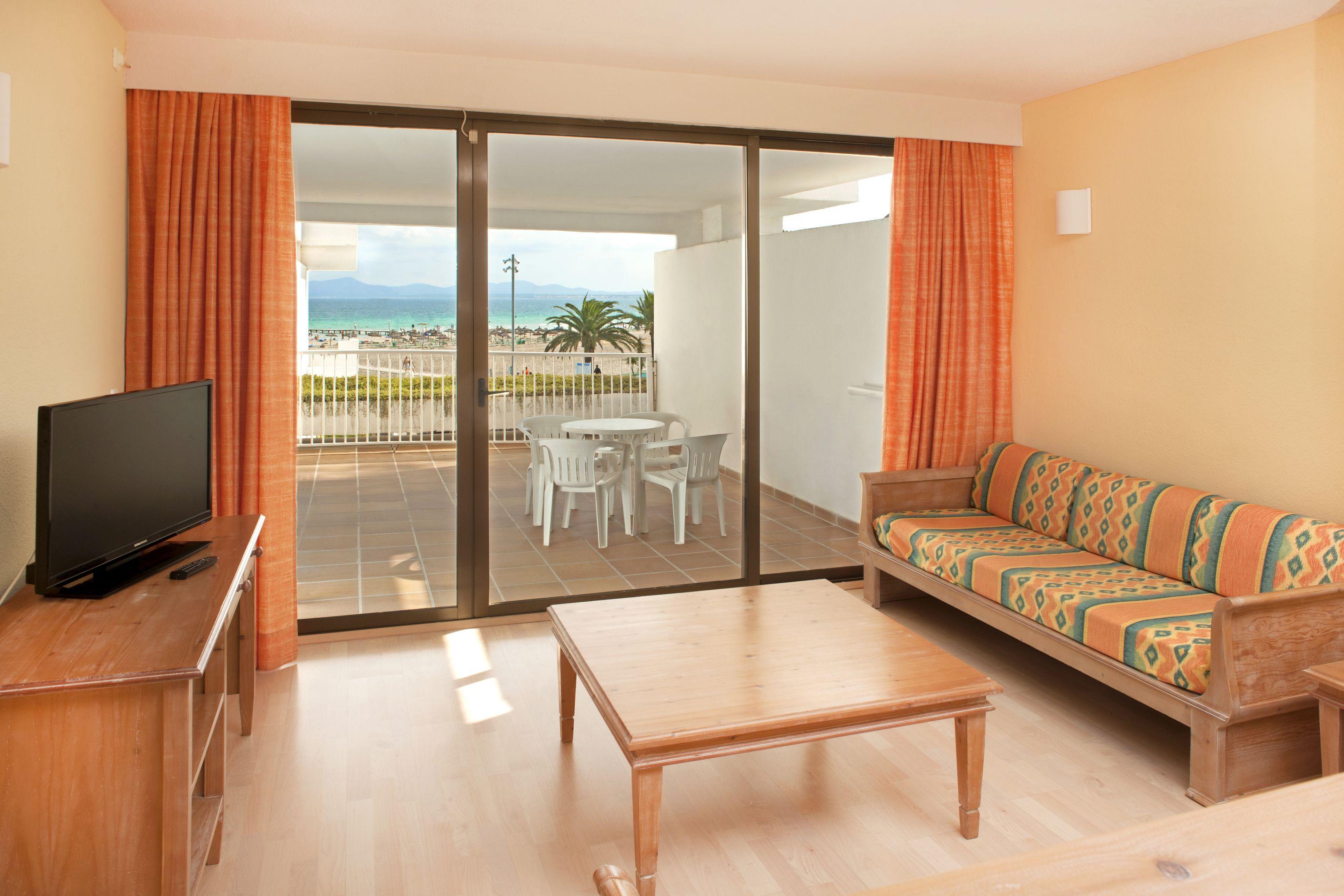 Iberostar Waves Ciudad Blanca Otel Alcudia  Dış mekan fotoğraf
