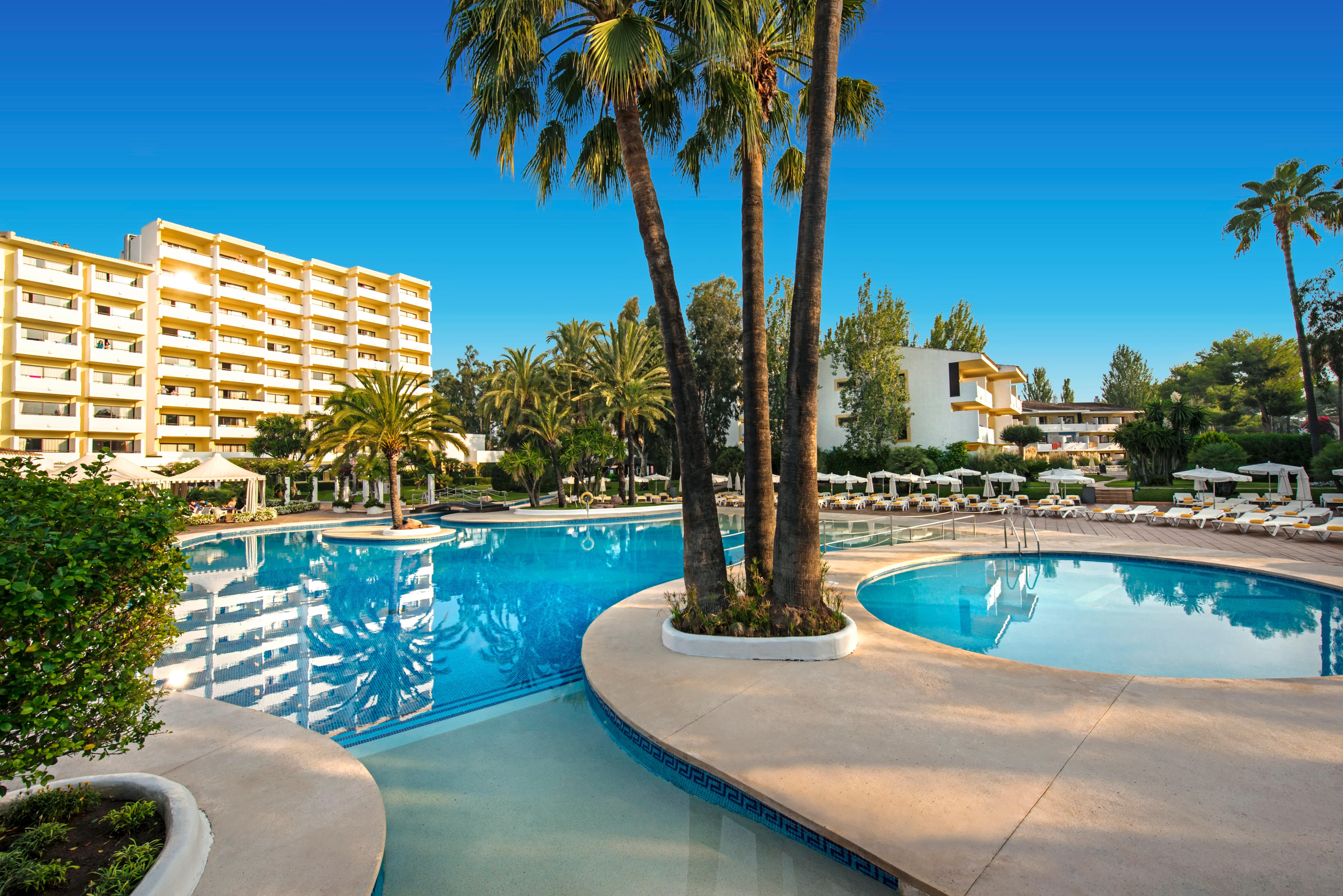 Iberostar Waves Ciudad Blanca Otel Alcudia  Dış mekan fotoğraf
