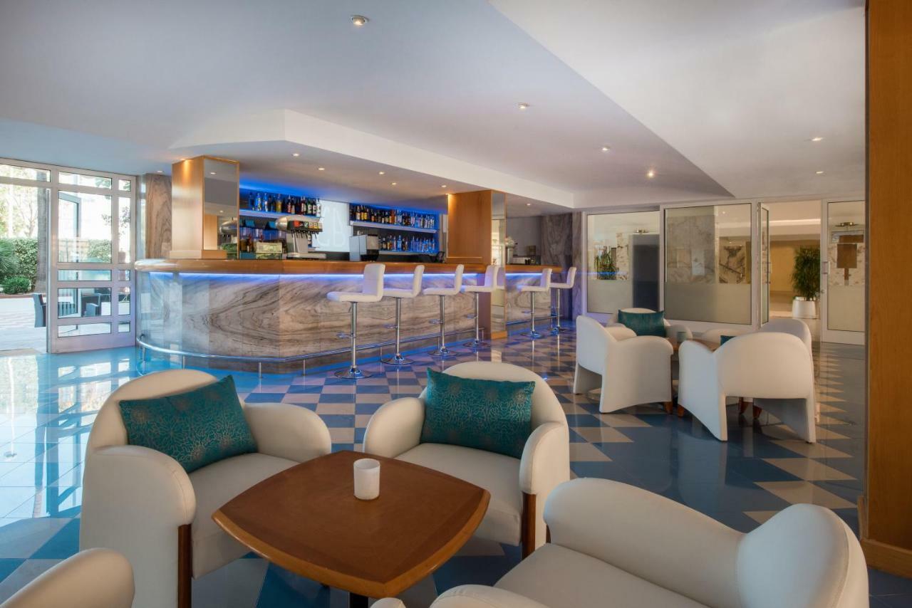 Iberostar Waves Ciudad Blanca Otel Alcudia  Dış mekan fotoğraf